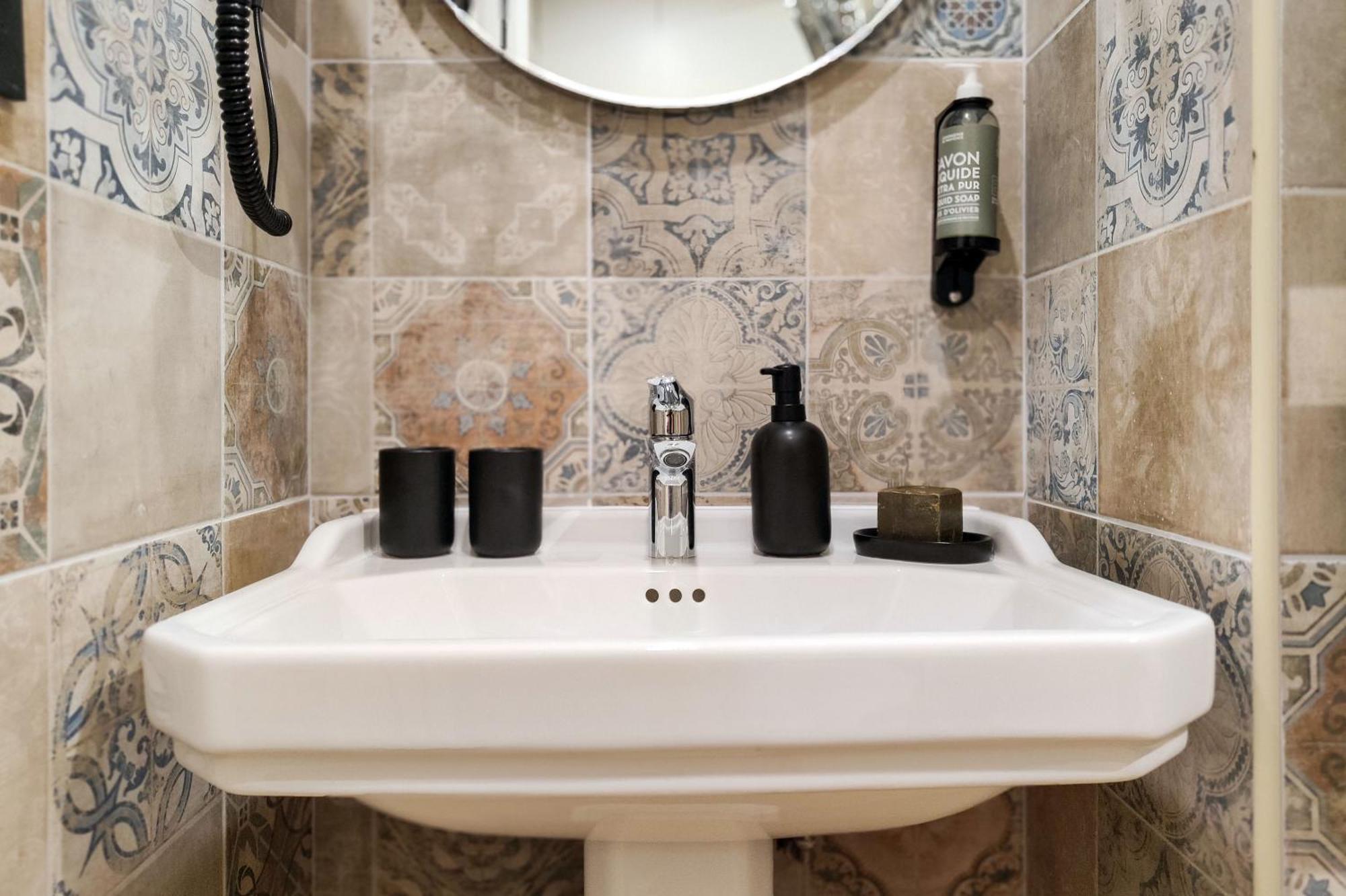מרסיי Boutique Hotel Provencia מראה חיצוני תמונה